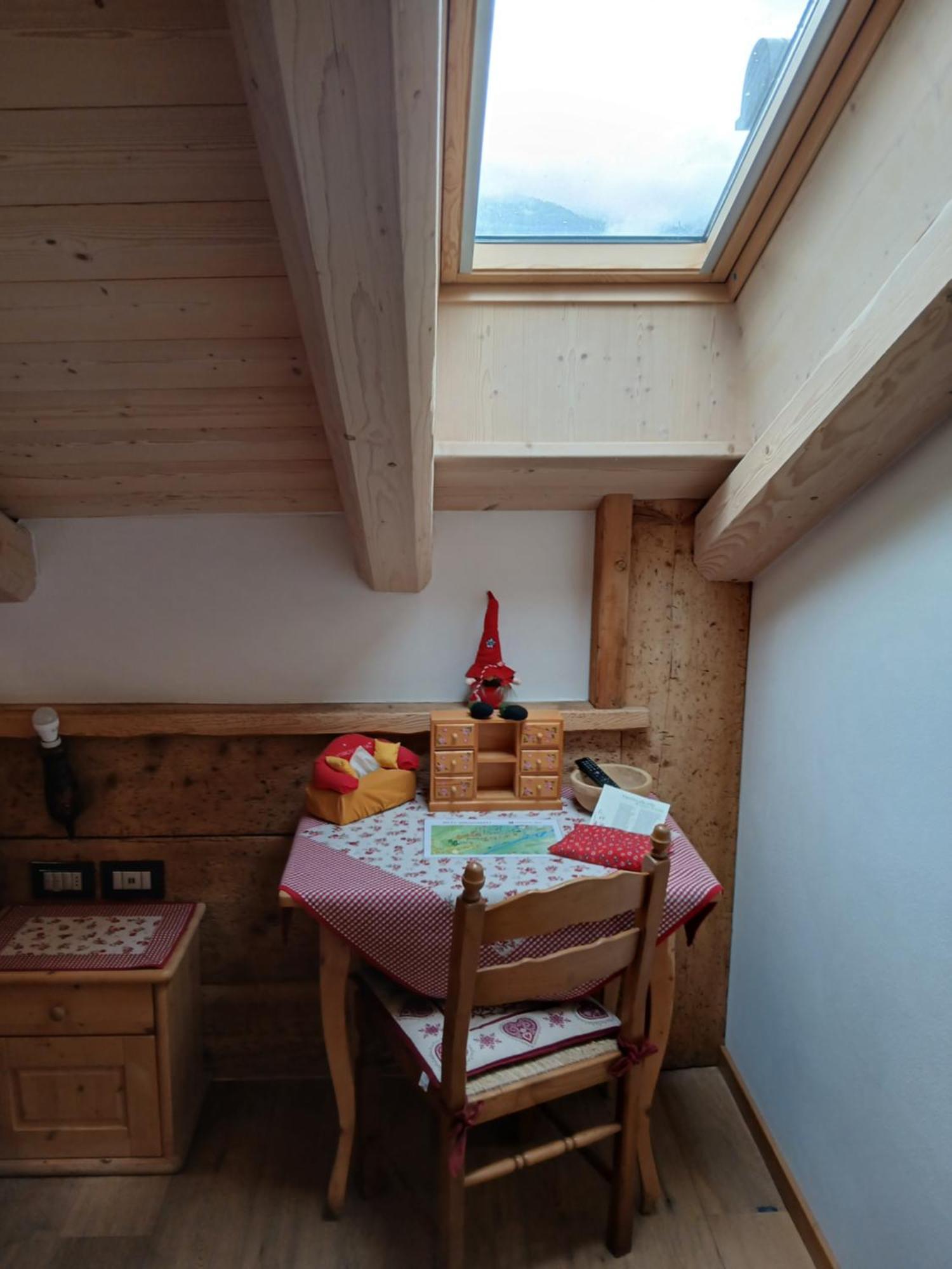 Beb La Stube Dei Partel Bed & Breakfast Ziano Di Fiemme Ngoại thất bức ảnh